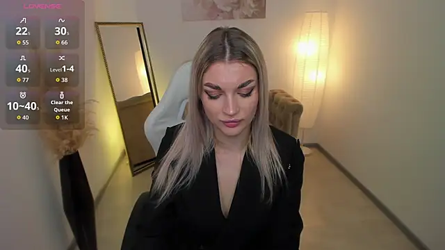 Alice Cutieee online show from October 18, 10:29 am