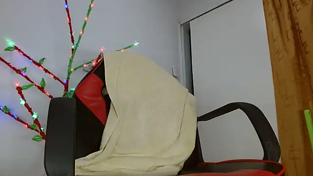 Alice pussyhairy online show from December 21, 9:35 am