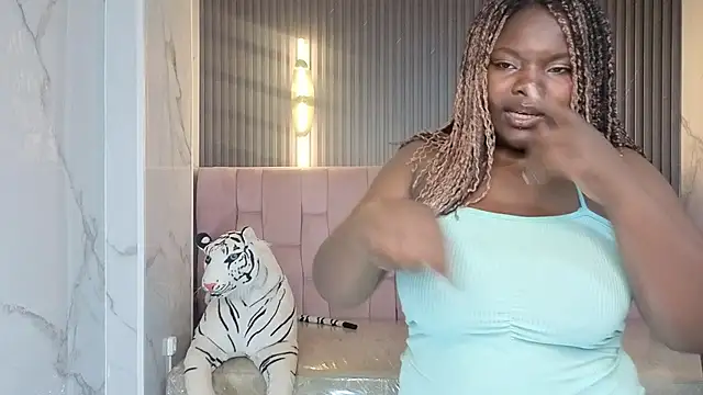 Soffia b online show from October 14, 3:09 am