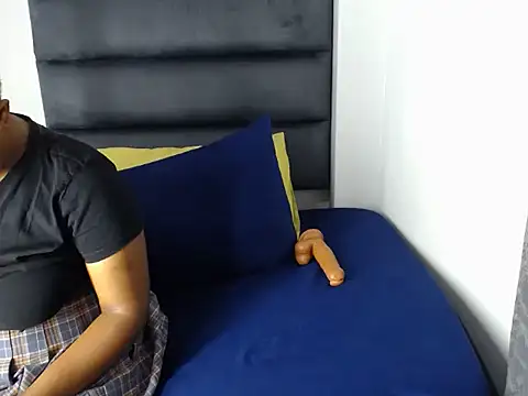 Juiceybileh online show from October 12, 7:27 pm