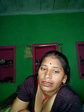 Hot bhomihh4 online show from October 3, 8:03 pm