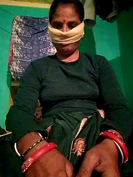 Snapshot of Divya_singh_ chatting on October 15, 4:09 pm Divya singh  online show from October 15, 4:09 pm