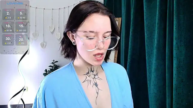 Elastikisss online show from November 13, 2:43 am