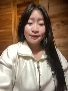 violet-00 online show from February 20, 2:43 am