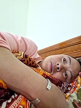 xuxulovezz online show from December 22, 9:18 pm