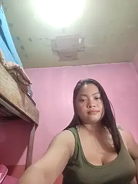 radiantbloom online show from January 7, 1:53 am