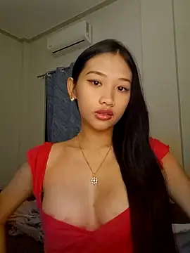 Snapshot of Bunny72772 chatting on October 21, 5:50 pm Bunny72772 online show from October 21, 5:50 pm