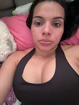 Anavalle online show from February 8, 8:56 pm