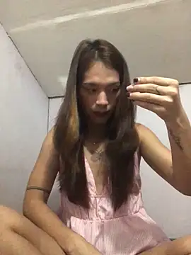 ashley bombshell online show from December 18, 2:55 pm