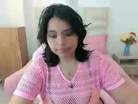 Snapshot of Nicoleyabir chatting on September 25, 3:44 pm Nicoleyabir online show from September 25, 3:44 pm