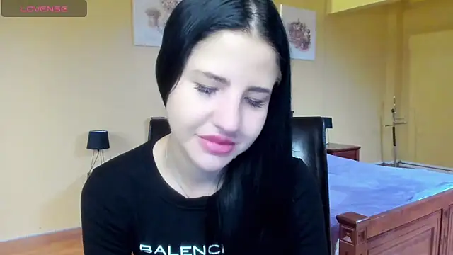 Malibu J online show from November 17, 8:37 am