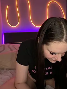 Mila-Jasmin online show from December 20, 1:04 pm