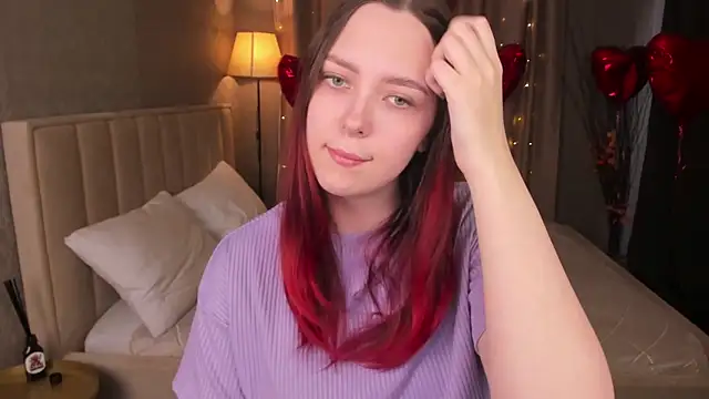 Monica  Queen online show from February 26, 6:01 am