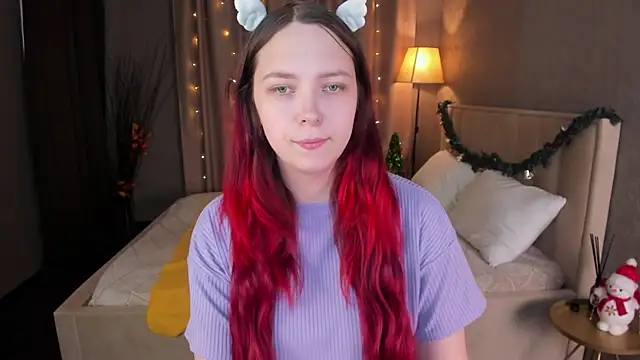 Monica  Queen online show from December 5, 5:18 am