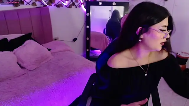 isa bunny18 online show from October 30, 4:37 am