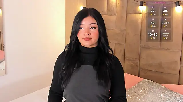 EmmaBlossom online show from October 10, 7:30 pm