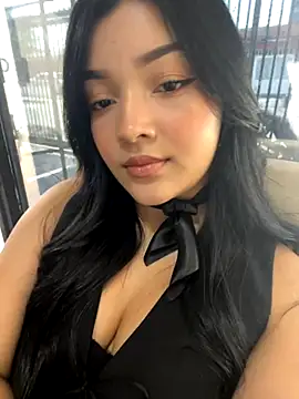 EmmaBlossom online show from October 16, 6:32 pm