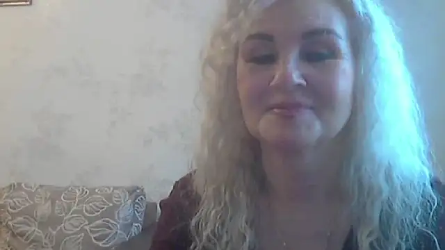 LadySexyBlond online show from November 7, 8:42 am