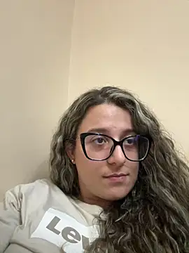 katiaa lovv online show from January 5, 5:49 pm