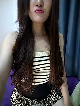 Quynhbabysexy online show from November 20, 2:40 pm