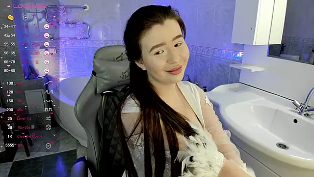 IamAdel online show from November 2, 1:36 pm