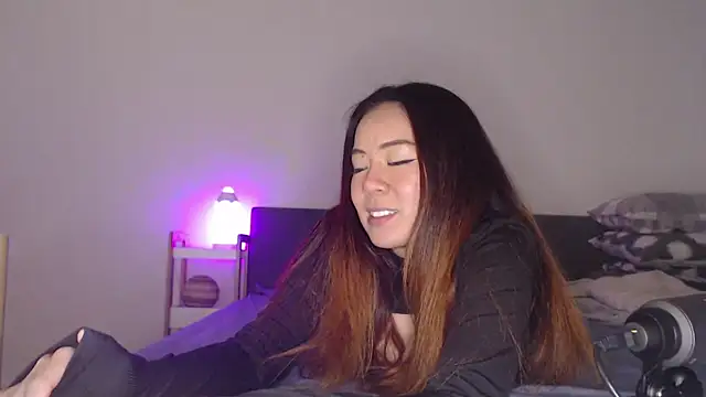 blueburrypie online show from October 27, 1:50 pm