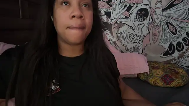 NeliaHexxen online show from November 6, 6:30 am