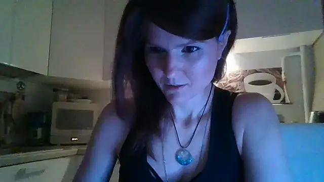 Arivonne online show from February 13, 9:49 pm