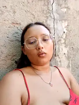 young dairy01 online show from November 4, 7:30 pm