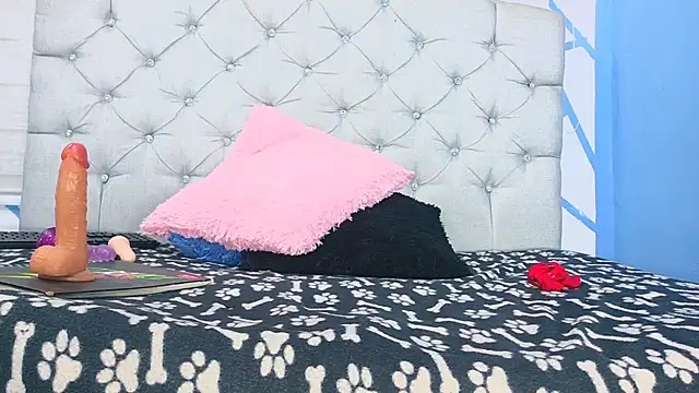 sweet naomy01 online show from November 26, 1:06 am