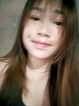 min-xinh online show from March 1, 10:53 pm