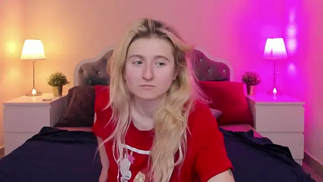 CamillaDreamer online show from November 17, 9:59 pm