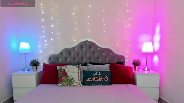 CamillaDreamer online show from December 2, 7:49 pm