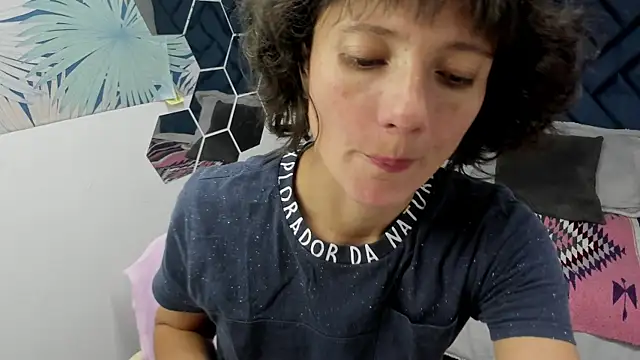 Valery More   online show from October 30, 12:28 pm