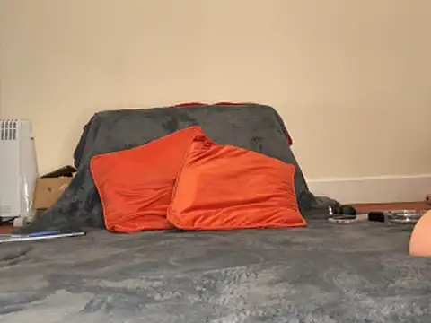 SaraNoir80 online show from November 10, 8:15 pm