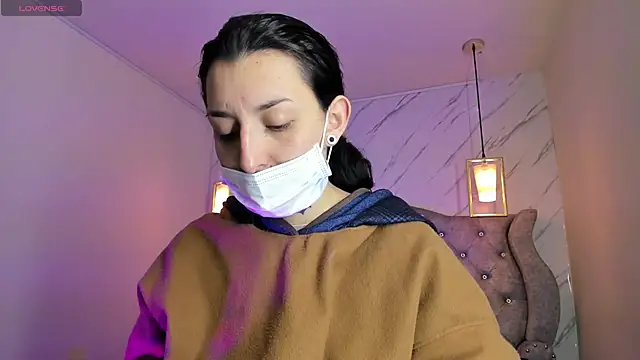 Iris  77 online show from December 15, 6:46 pm