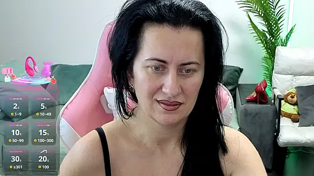 Snapshot of monnica_vibe_ chatting on September 29, 9:53 pm monnica vibe  online show from September 29, 9:53 pm