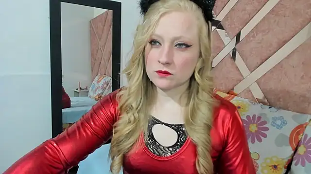 AliceCat 01 online show from October 24, 4:30 am