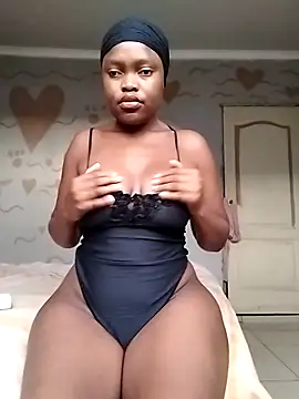 Snapshot of SexyValentinaXX chatting on October 20, 5:10 am SexyValentinaXX online show from October 20, 5:10 am