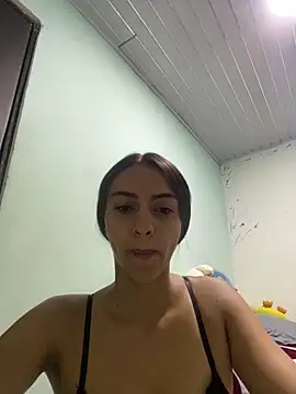 miluwatson online show from October 21, 11:20 pm