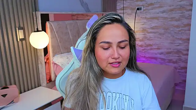 lila cute1 online show from October 24, 8:16 pm