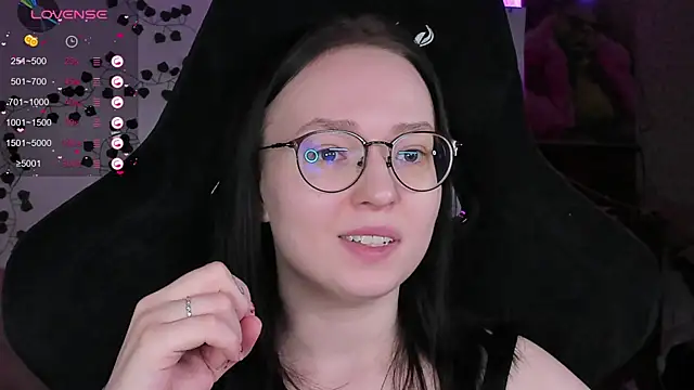 power robynn online show from February 10, 5:38 pm