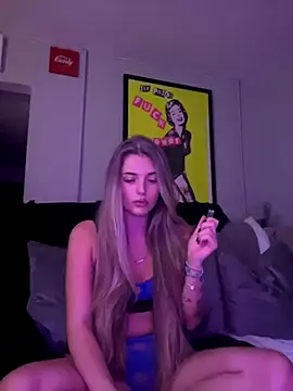 EllieEllxx online show from October 2, 8:14 pm