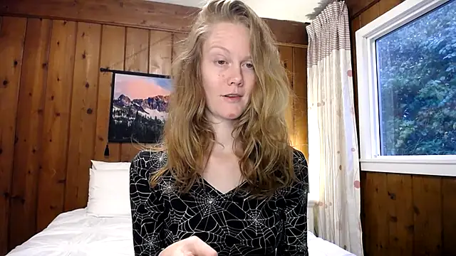 naughtyfox89 online show from October 29, 12:37 am