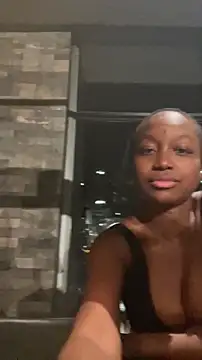 tia   fox online show from November 24, 7:43 am