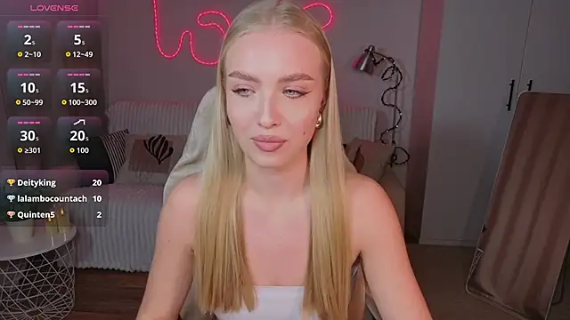 TessaGrays online show from February 24, 5:55 pm