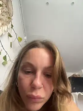 MiraLuna online show from November 6, 12:11 pm