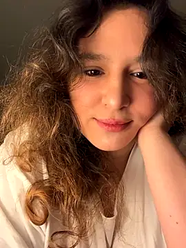 Luisaa rosee online show from October 30, 1:41 am