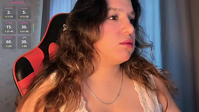 Luisaa rosee online show from October 1, 2:00 pm