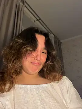 Luisaa rosee online show from October 12, 11:29 pm